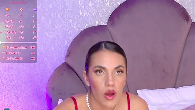 Camille Torres online show from November 2025 03:01:02 PM