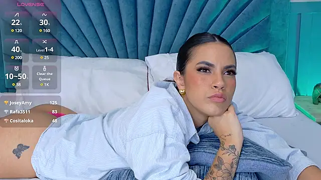 Camille Torres online show from March 2025 05:04:02 PM