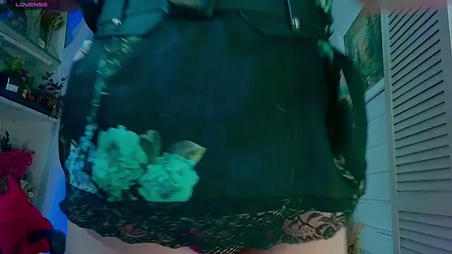 Snapshot of _Cloud_Atlas_ chatting on February 2025 02:02:01 PM Cloud Atlas online show from February 2025 02:02:01 PM