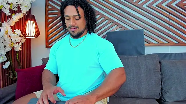 MikeEstevess online show from May 2026 07:49:02 AM
