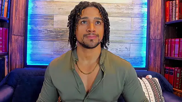 MikeEstevess online show from February 2025 02:31:01 AM