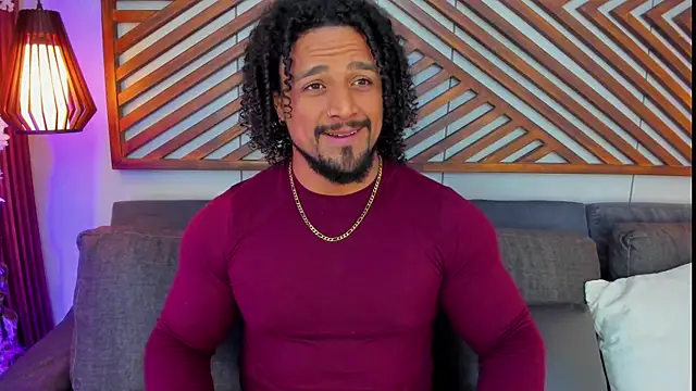 MikeEstevess online show from May 2026 06:09:01 PM