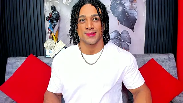 MikeEstevess online show from October 2025 07:20:02 AM