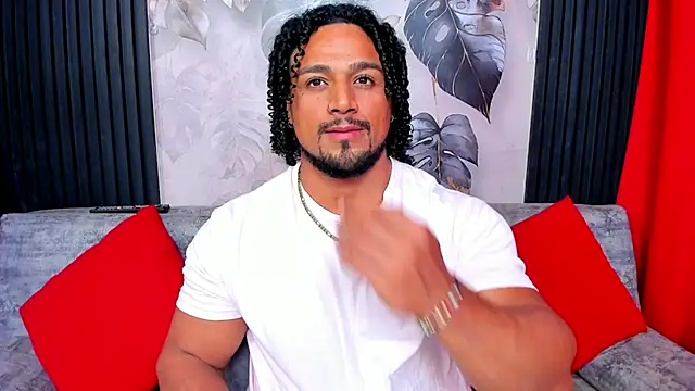 MikeEstevess online show from March 2026 09:49:01 PM