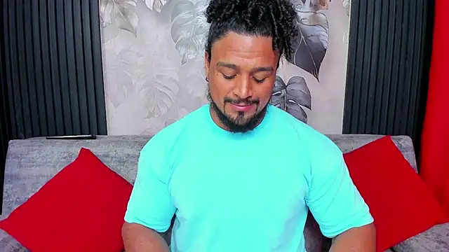 MikeEstevess online show from May 2026 04:45:02 PM