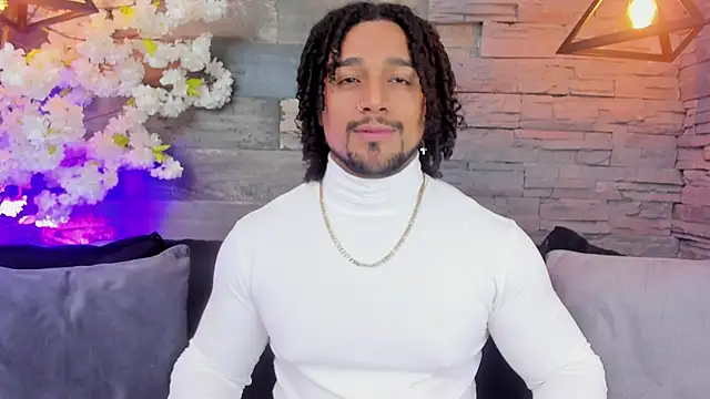 MikeEstevess online show from February 2025 12:05:02 PM