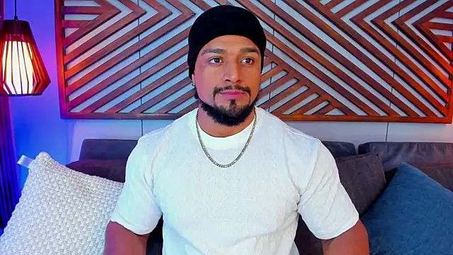 MikeEstevess online show from July 2026 07:07:01 AM
