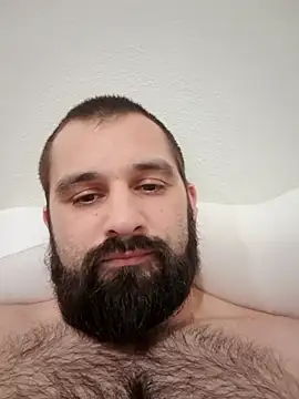 hungandnerdy420 online show from May 2026 08:33:01 AM