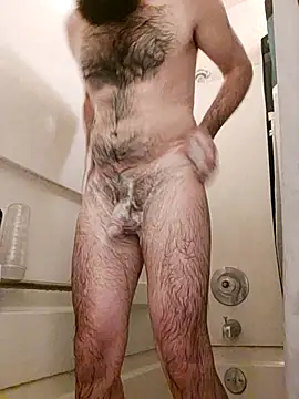 Snapshot of hungandnerdy420 chatting on September 2025 12:40:02 AM hungandnerdy420 online show from September 2025 12:40:02 AM