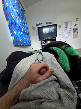 hungandnerdy420 online show from May 2026 09:22:01 PM