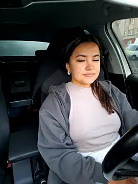 stacy stoone online show from September 2025 03:01:01 AM