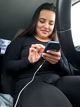 stacy stoone online show from February 2025 01:49:02 PM