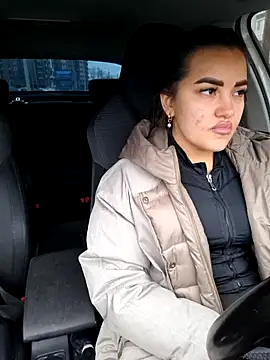 stacy stoone online show from November 2025 07:08:02 AM