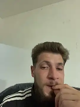 jimmyy  online show from April 2026 08:13:01 PM