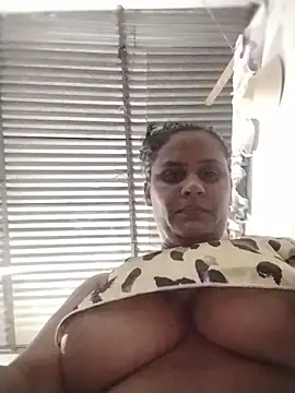 Snapshot of Andreita_95 chatting on July 2026 11:44:01 PM Andreita 95 online show from July 2026 11:44:01 PM