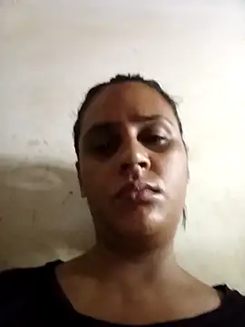 Snapshot of Andreita_95 chatting on October 2025 01:45:01 PM Andreita 95 online show from October 2025 01:45:01 PM