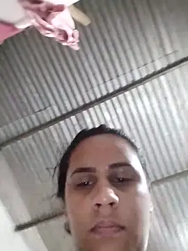 Snapshot of Andreita_95 chatting on June 2026 02:28:01 PM Andreita 95 online show from June 2026 02:28:01 PM