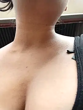 Andreita 95 online show from April 2026 09:54:01 PM