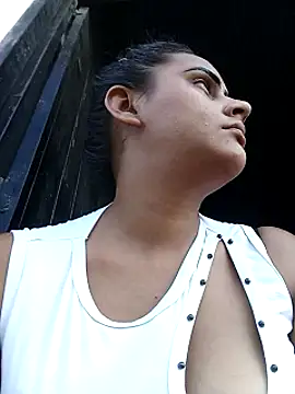 Andreita 95 online show from November 2025 09:30:01 PM