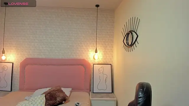 Kittytimberlake online show from October 2025 12:07:01 PM