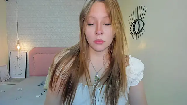 Kittytimberlake online show from March 2026 01:15:02 PM