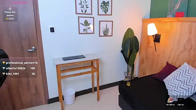 jacob-coper online show from November 2025 03:07:01 AM