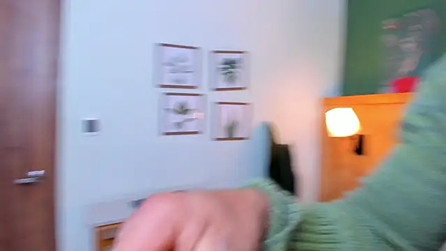 jacob-coper online show from November 2025 03:10:01 AM