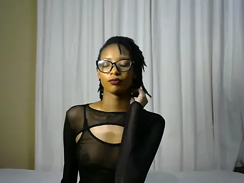 StarBarbiee online show from October 2025 07:02:01 PM