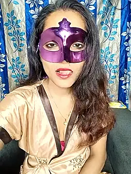 REVA DARLING online show from November 2025 03:04:02 PM