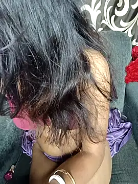 REVA DARLING online show from February 2026 03:11:01 PM