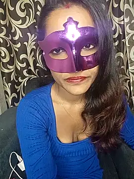 REVA DARLING online show from November 2025 06:47:02 AM