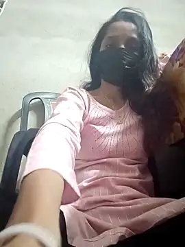 REVA DARLING online show from November 2025 03:38:02 PM