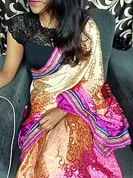 REVA DARLING online show from February 2026 03:06:01 AM