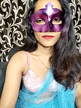 REVA DARLING online show from March 2026 07:11:01 AM