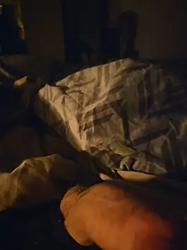 Snapshot of ruffuuss chatting on January 2026 09:02:02 AM ruffuuss online show from January 2026 09:02:02 AM