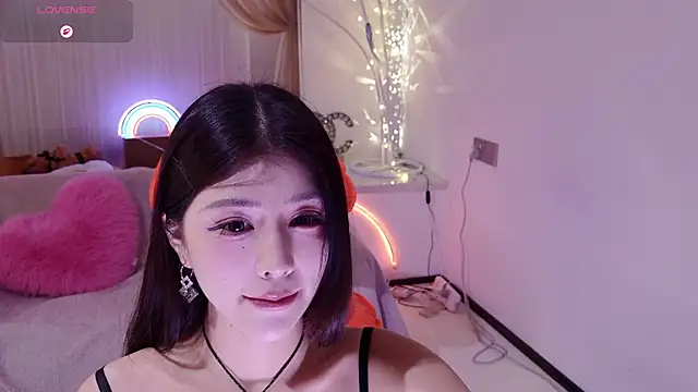 Momoever123456 online show from March 2026 01:56:01 PM