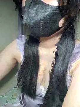 Athena20001 online show from June 2026 06:29:01 PM