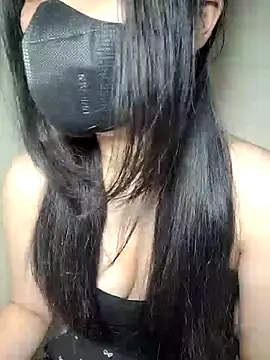 Athena20001 online show from November 2025 06:45:02 PM