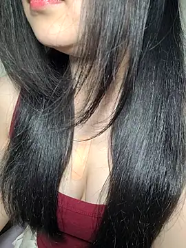 Athena20001 online show from November 2025 07:03:01 PM