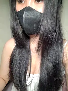 Athena20001 online show from November 2025 06:45:01 PM