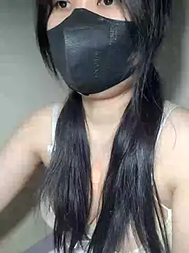 Athena20001 online show from May 2026 07:13:02 PM