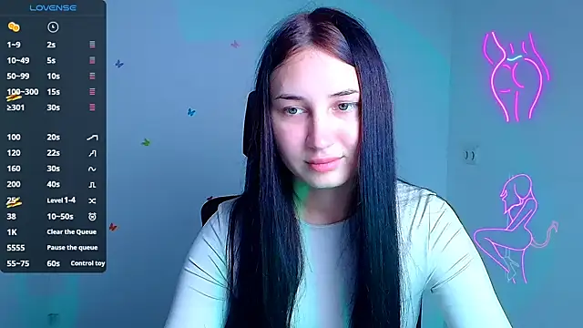 Jennifer Blum online show from October 2025 05:09:01 AM