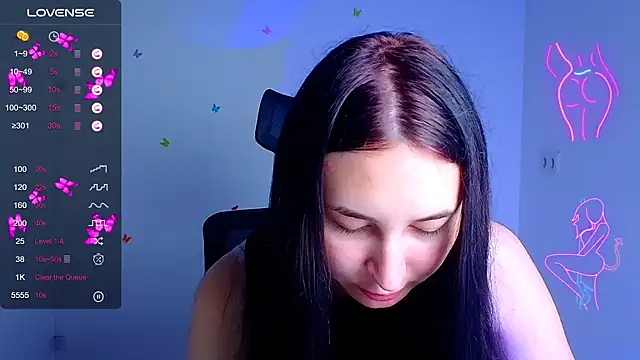 Jennifer Blum online show from September 2025 05:13:01 AM