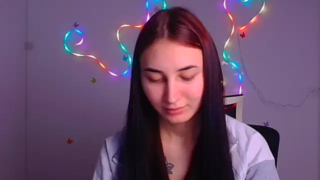 Jennifer Blum online show from March 2025 06:24:02 PM