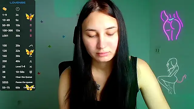Jennifer Blum online show from September 2025 05:24:01 AM