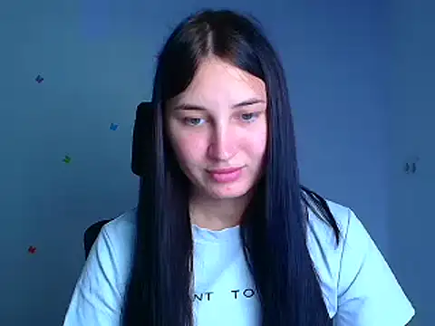 Jennifer Blum online show from September 2025 05:07:01 AM