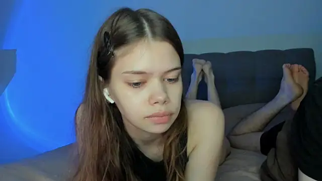 Snapshot of chansetolove chatting on November 2025 06:33:02 PM chansetolove online show from November 2025 06:33:02 PM