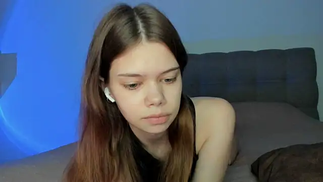 Snapshot of chansetolove chatting on November 2025 07:29:02 PM chansetolove online show from November 2025 07:29:02 PM