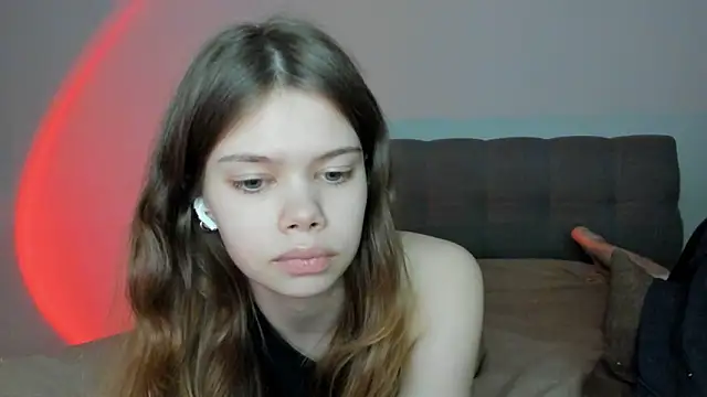 Snapshot of chansetolove chatting on February 2026 03:32:02 PM chansetolove online show from February 2026 03:32:02 PM