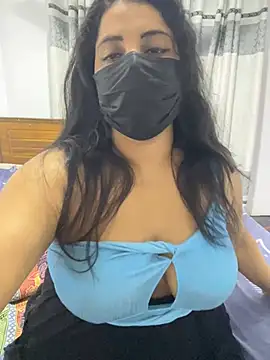 NOORA-GIRL online show from April 2026 01:10:01 AM